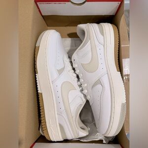 Nike Gamma Force women’s size 10